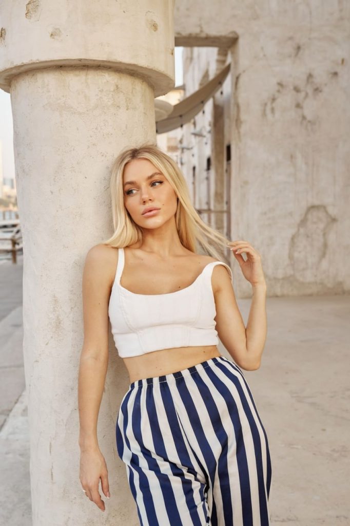 Эскортницы блондинки