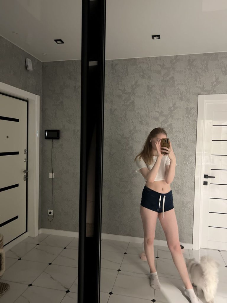 Эскортница Алесия