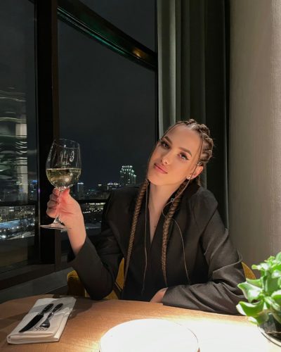 Эскорт модель Александра