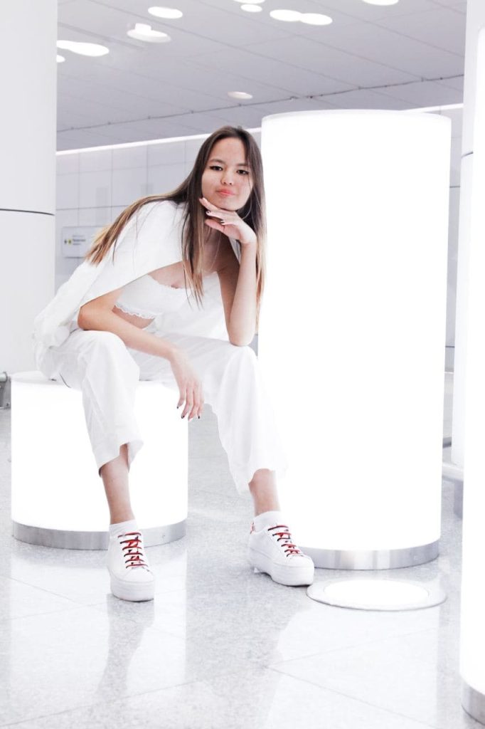 Модель Лаура